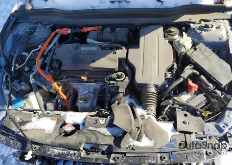 2021 Honda Accord Touring Hybrid z USA, uszkodzony, nr VIN 1HGCV3F9XMA005679